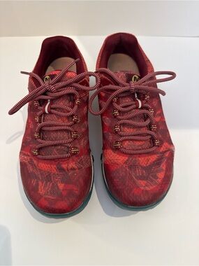 Merrell Women 6.5 Trail Running Hiking Red Vibram Q Form 2 Outdoor Shoe *Flaw